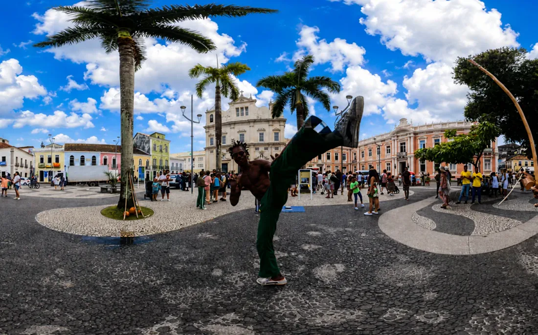 Roda de capoeira no Terreiro de Jesus, no Pelourinho